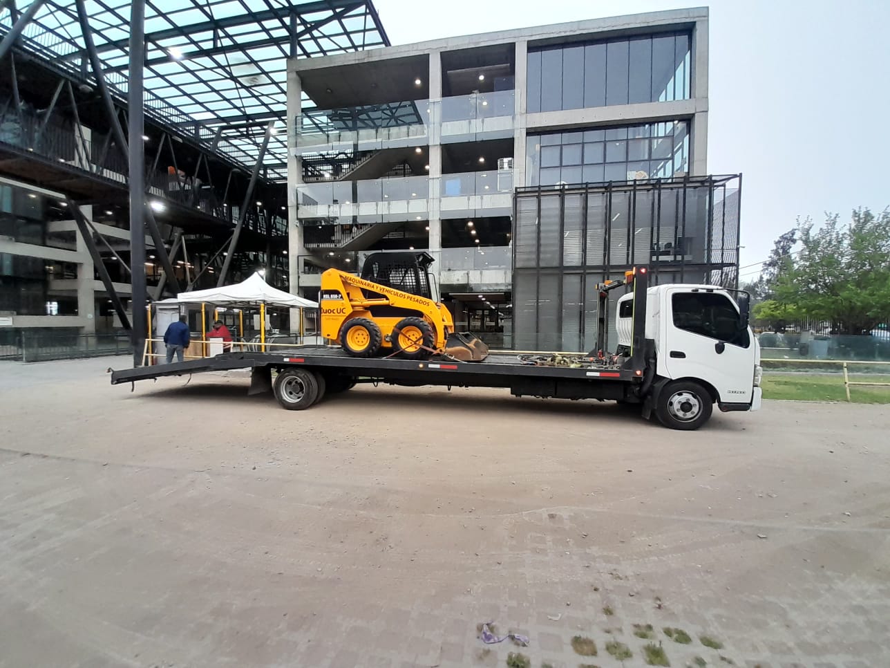Grua en Quinta Normal, Santiago - Grúas Fuentes RM